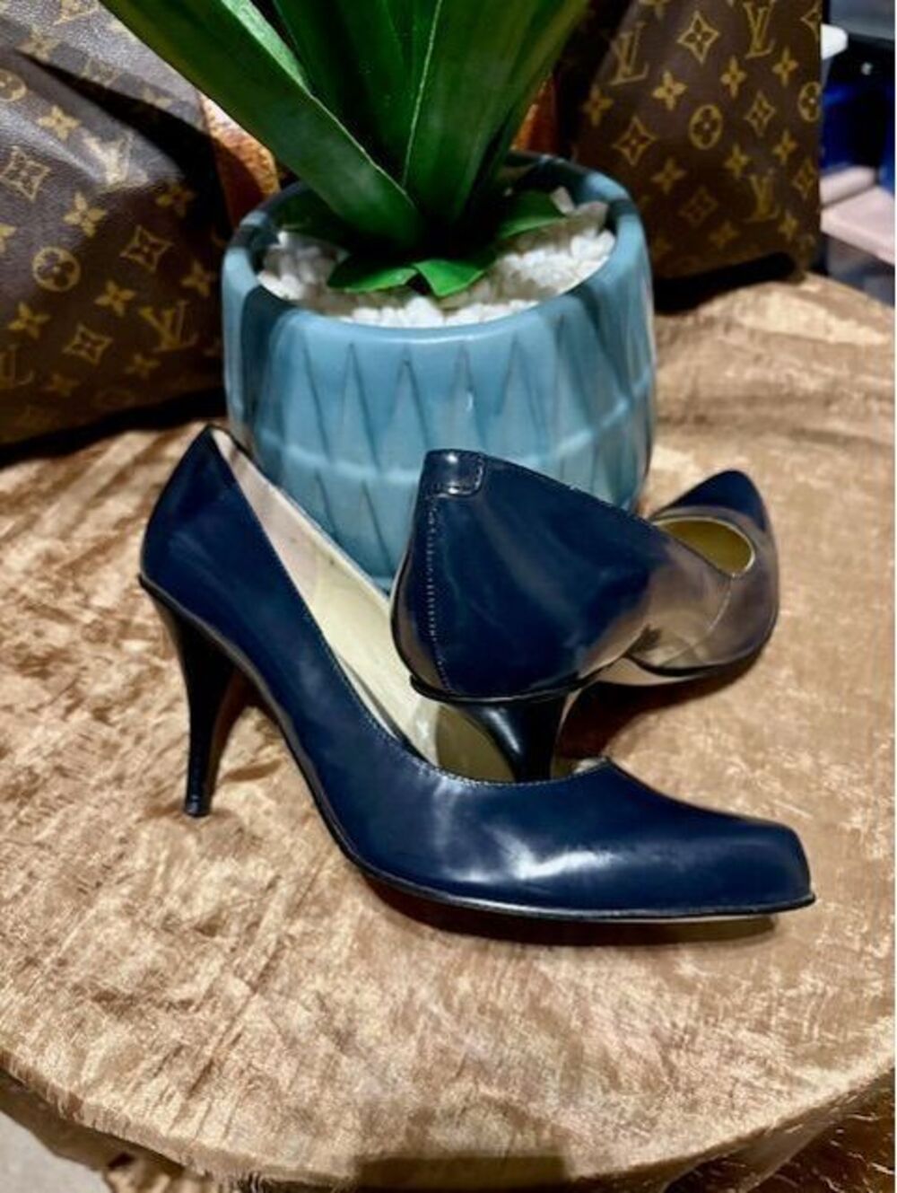 Enzo Angiolini Navy Leather Pump (Navy) Sz 8